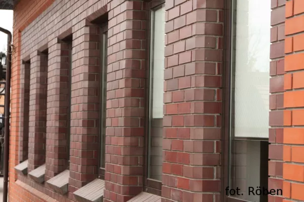 Cegła klinkierowa kształtowa polska