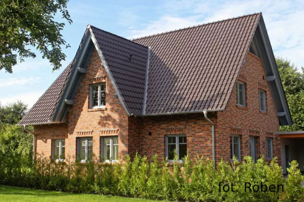 Przegląd dachówek ceramicznych