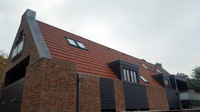 Kolory dachówek ceramicznych firmy Röben