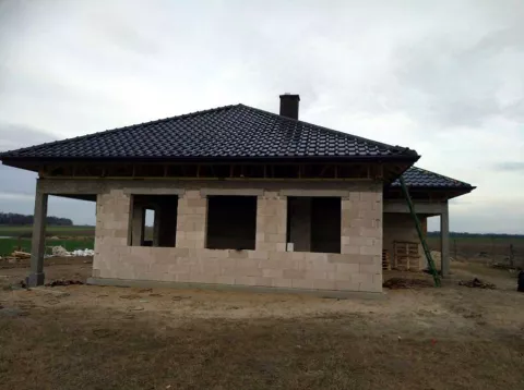 Szybkie i ekonomiczne krycie dachu - MONZAplus